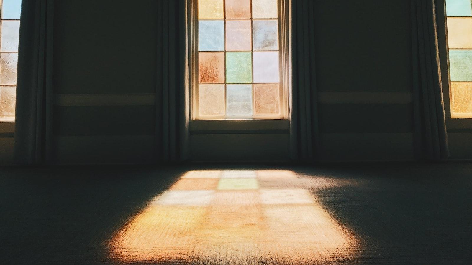 A Pastoral Perspective: Embracing ⁣the Spiritual⁣ Insights and⁢ Lessons from Both Texts